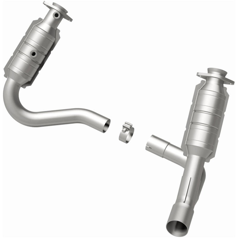MagnaFlow Direct Fit Catalytic Converter 2008 Chrysler Aspen 4.7L/Dodge Durango 4.7L 2WD