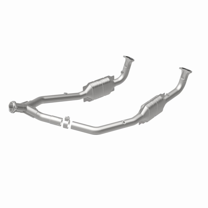 MagnaFlow Direct Fit Catalytic Converter 99-04 LR Discovery V8 OEM