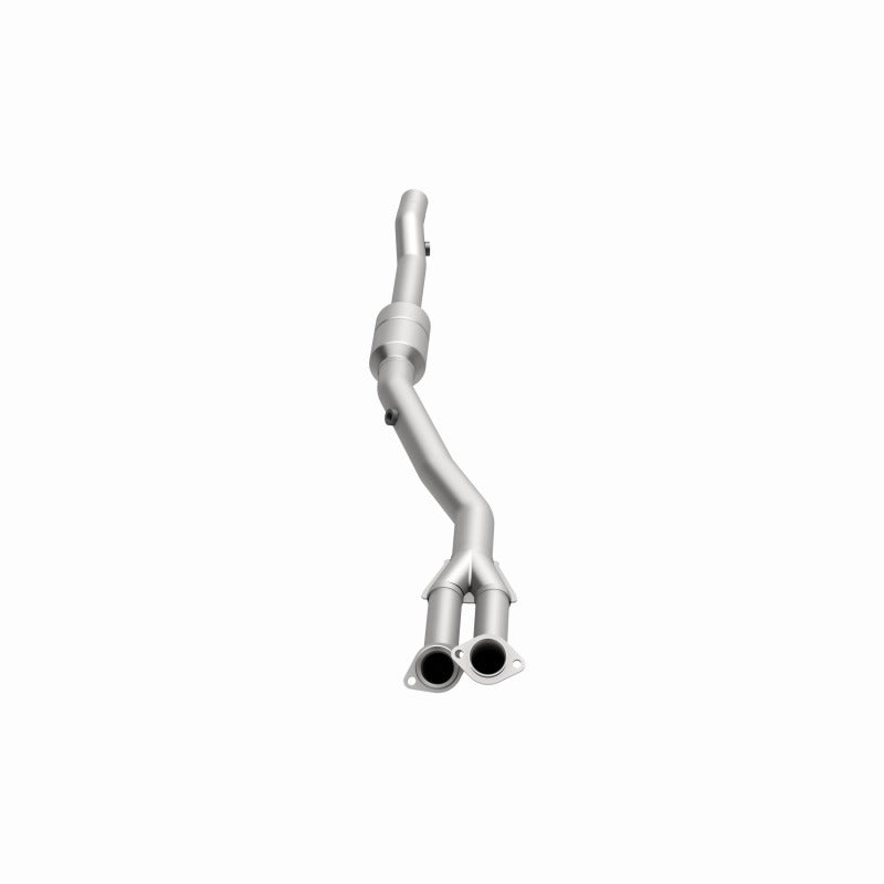 MagnaFlow Direct Fit Catalytic Converter 96-97 BMW 840 4.4L Driver Side
