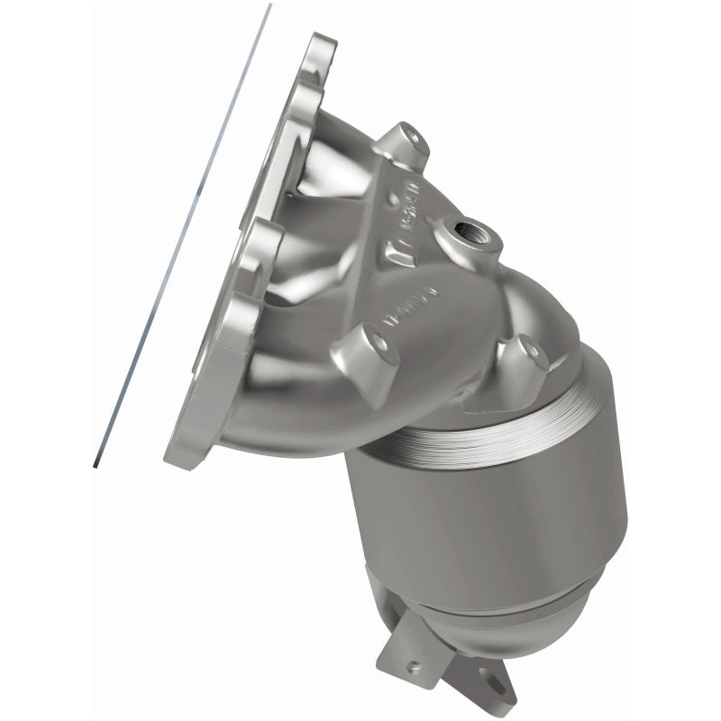 MagnaFlow Direct Fit Catalytic Converter 13-14 Santa Fe 3.3L Manifold