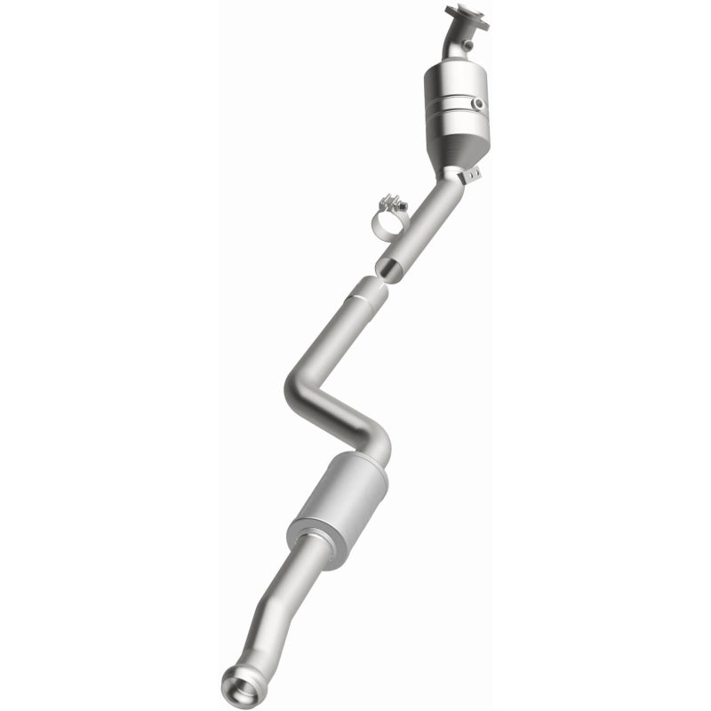 MagnaFlow 08-10 Mercedes-Benz C300 3.0L Direct Fit Converter