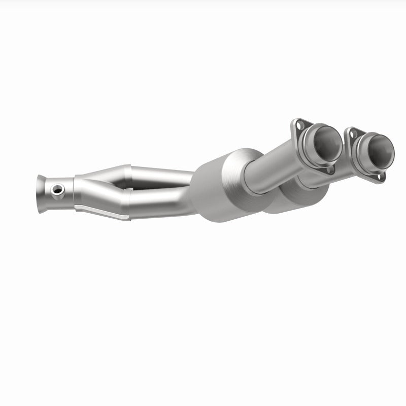 MagnaFlow Direct Fit Catalytic Converter 1995-1997 Jaguar Vanden Plas/ XJ6 4.0