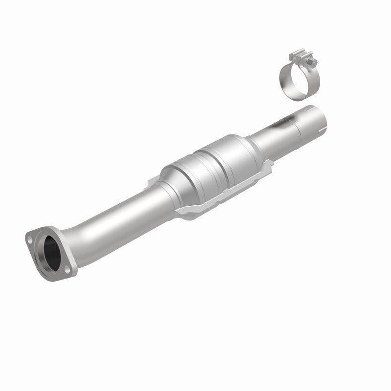 MagnaFlow Direct Fit Catalytic Converter 2010-2012 VENZA 2.7L Underbody