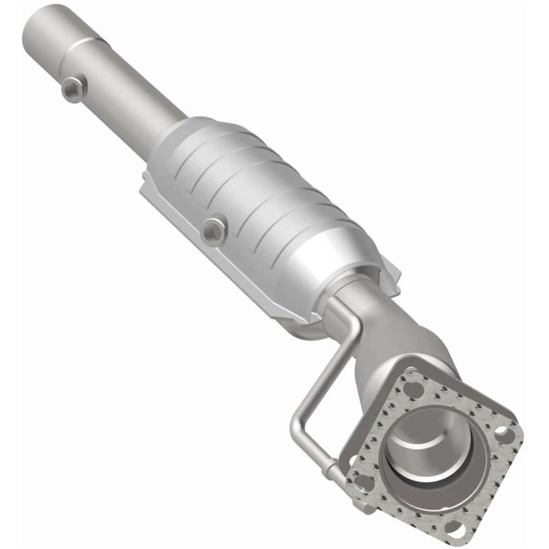 MagnaFlow Direct Fit Catalytic Converter 06-08 Volkswagen Jetta/Rabbit 2.5L (49 State)