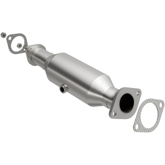 MagnaFlow Direct Fit Catalytic Conv OEM Grade Federal EPA Compliant 10-13 Kia Forte / Forte Koup