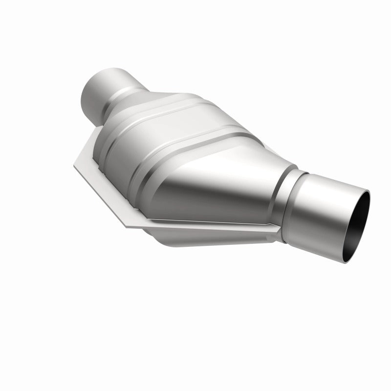 MagnaFlow Universal Catalytic Converter 2.50inch Angled Inlet FED