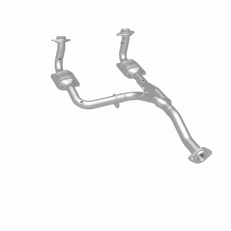 MagnaFlow Direct Fit Catalytic Converter 07 Jeep Liberty 3.7L OEM