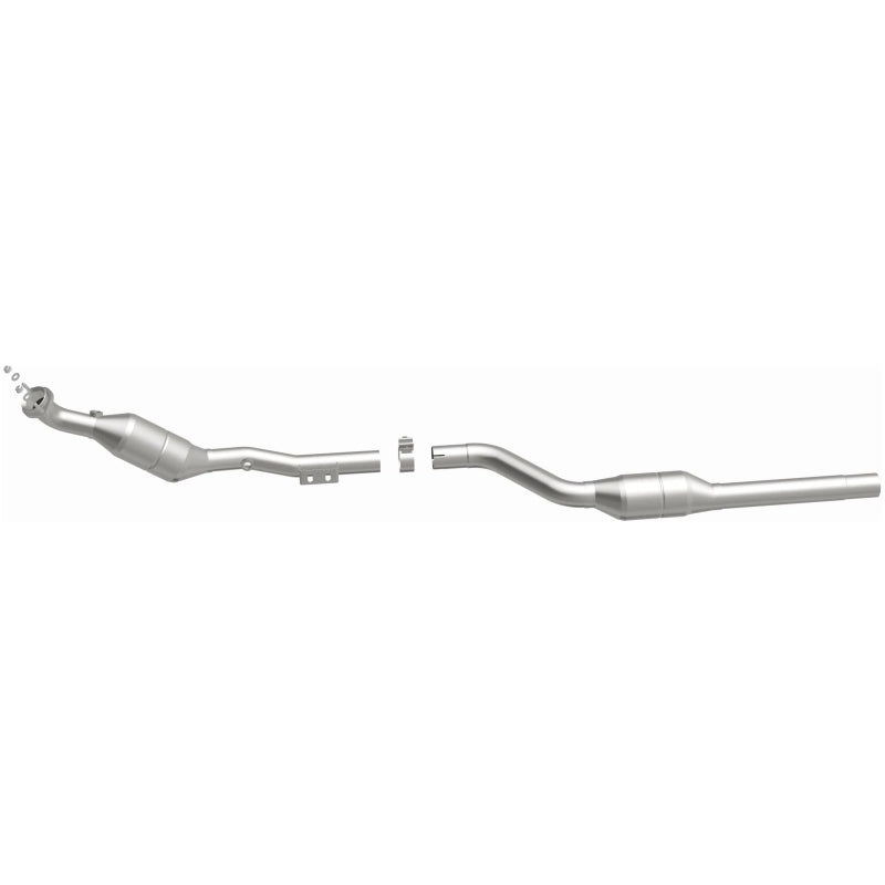 MagnaFlow Direct Fit Catalytic Converter 00-02 Mercedes E430 4.3L