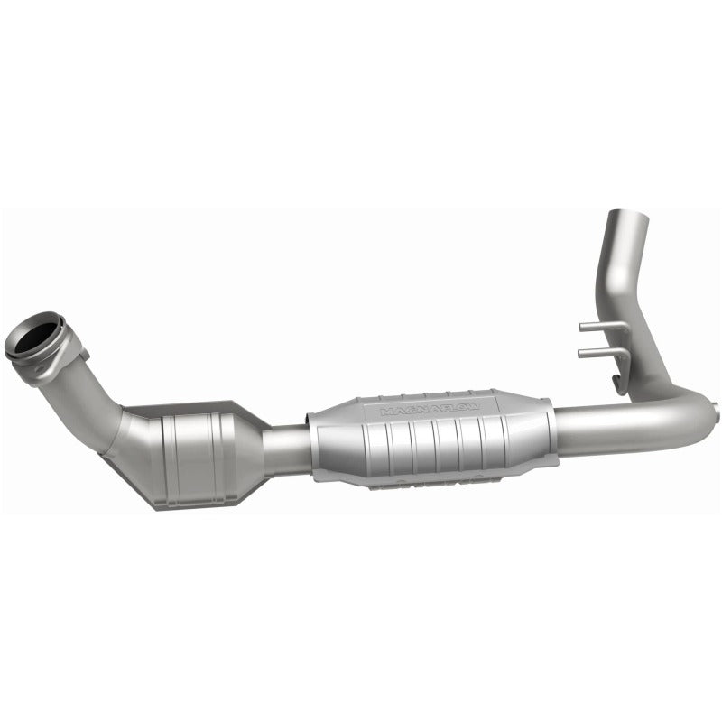 MagnaFlow Direct Fit Catalytic Converter 99-02 Expedition 5.4L 4wd