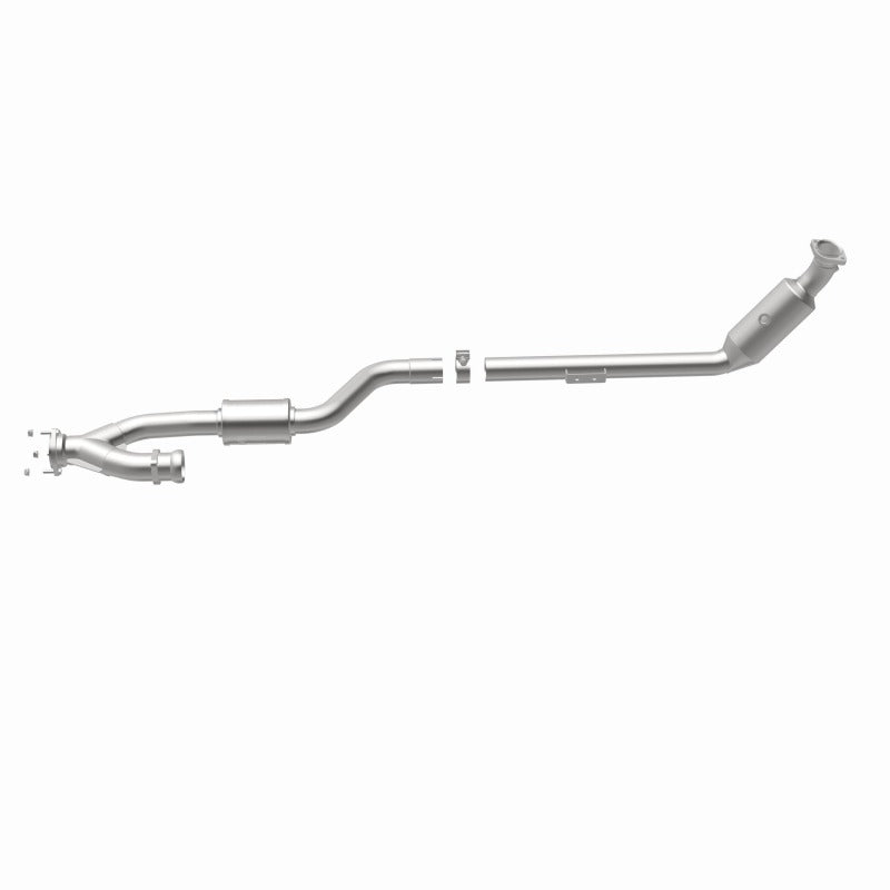 MagnaFlow Direct Fit Catalytic Converter 06-07 Mercedes C230 2.5L Driver Side