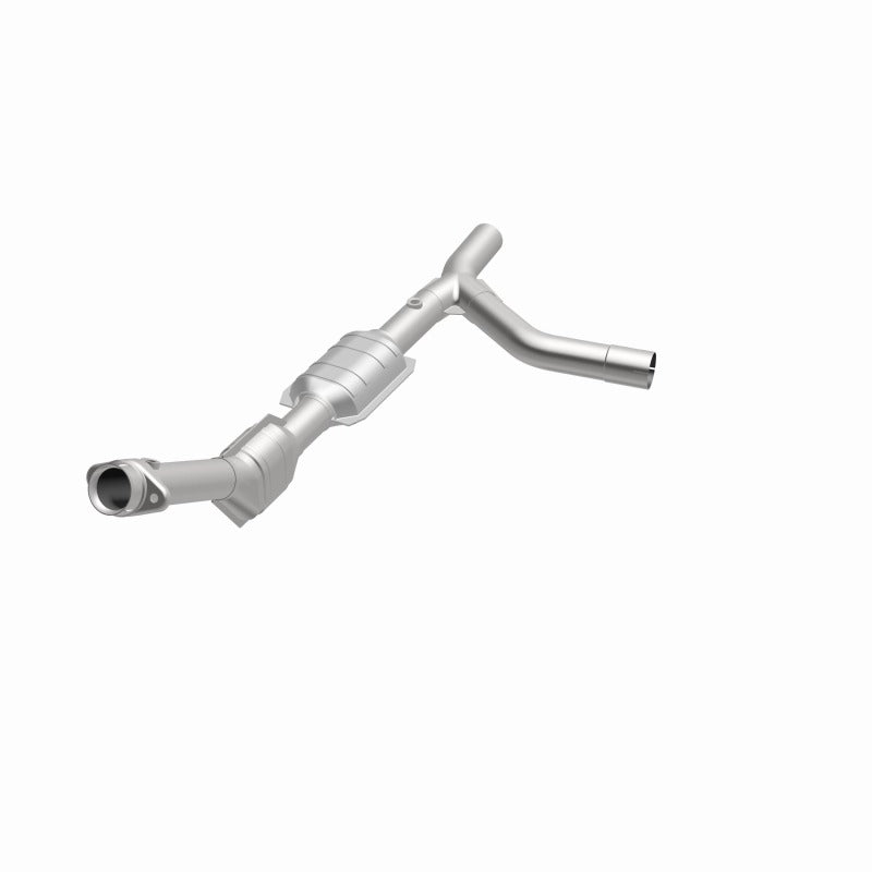 MagnaFlow Direct Fit Catalytic Converter 00-04 Ford E150 4.6L P/S