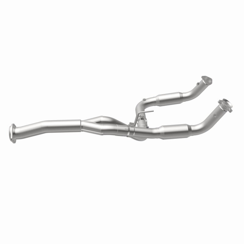 MagnaFlow 2011 Chevrolet Silverado 2500 HD 6.0L Direct Fit Converter