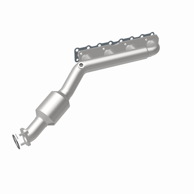 MagnaFlow 2004 Nissan Titan 5.6L Direct Fit Converter