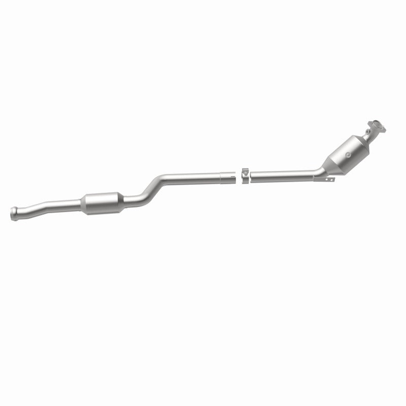 MagnaFlow 2011 C300 V6 3 OEM Underbody Direct Fit Converter