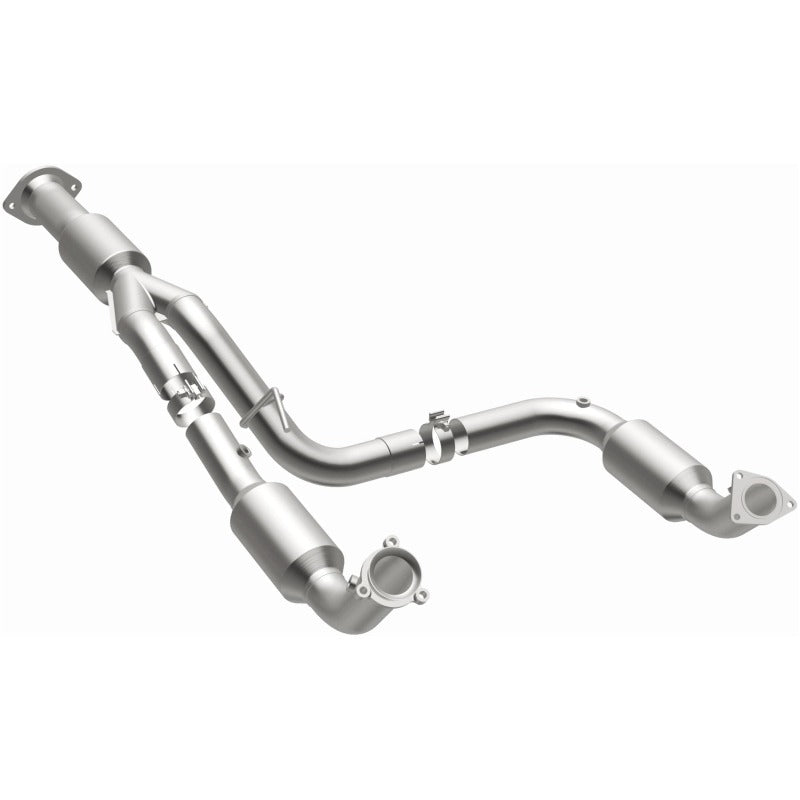 MagnaFlow 12-14 Chevrolet Silverado 2500 HD 6.0L Direct Fit Converter