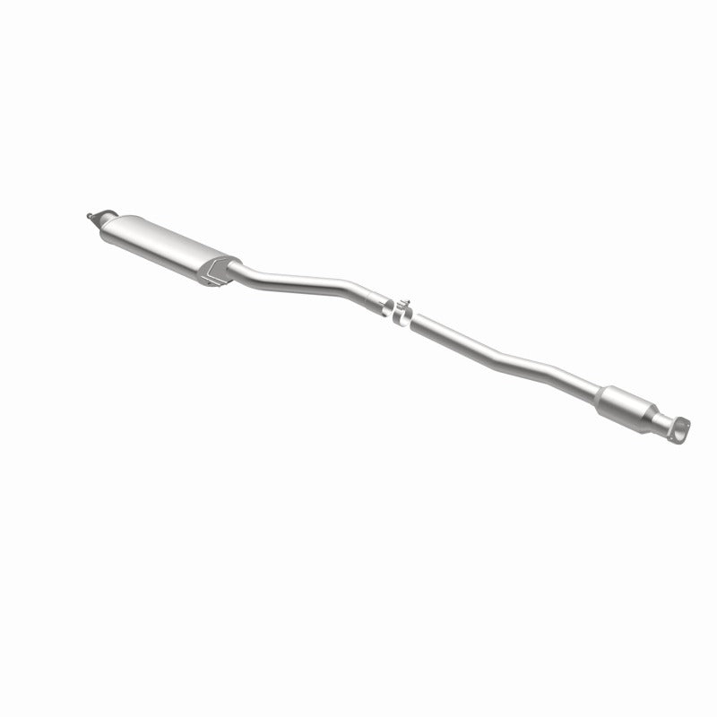 MagnaFlow Direct Fit Catalytic Conv 16-18 Kia Sorento OEM Grade Federal / EPA Compliant UnderBody