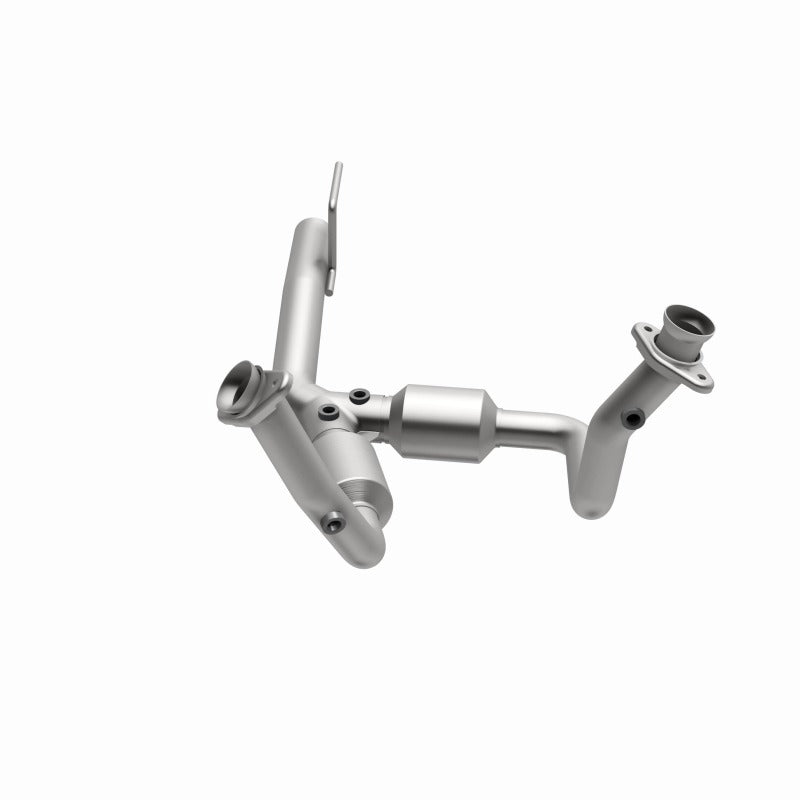 MagnaFlow Direct Fit Catalytic Converter 99-01 G Cherokee Front 4.7L