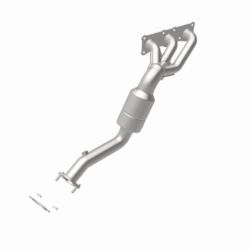 MagnaFlow Direct Fit Catalytic Converter 2008-2010 BMW 528i/528i xDrive 3.0L Underbody