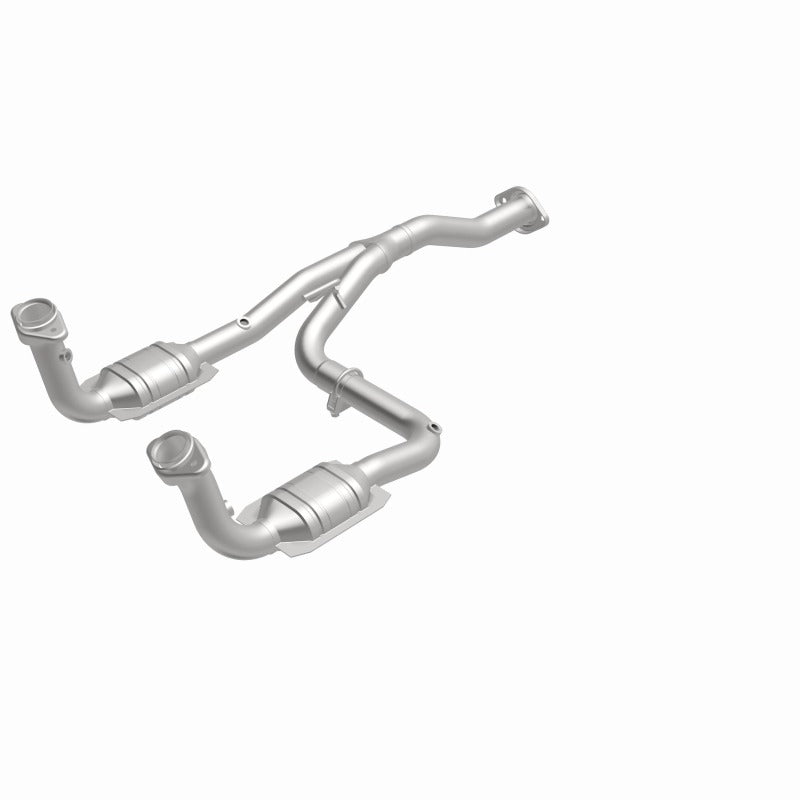 MagnaFlow Direct Fit Catalytic Converter 07 Jeep Liberty 3.7L OEM