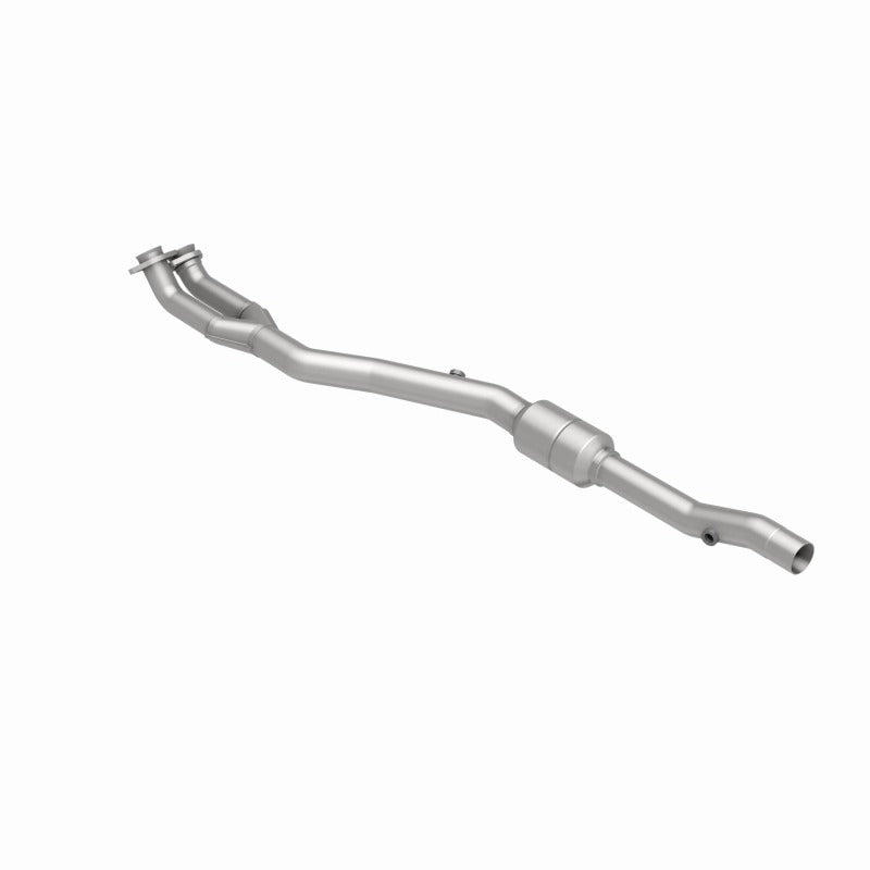 MagnaFlow Direct Fit Catalytic Converter 96-97 BMW 840 4.4L Driver Side