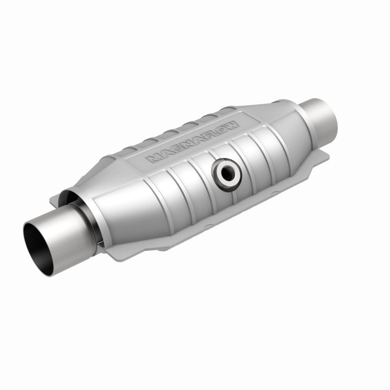 MagnaFlow Universal Catalytic Converter 2.5 OBDII Rear Mid-Bed 02