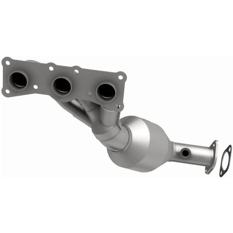 MagnaFlow Direct Fit Catalytic Converter BMW 5 06-07 Rear OEM