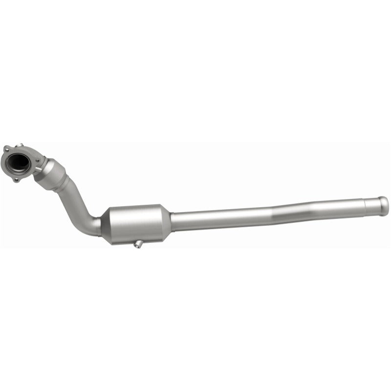 MagnaFlow Direct Fit Catalytic Converter 01-04 Volvo C70 2.4L