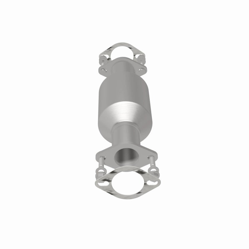 MagnaFlow Direct Fit Catalytic Converter 03-06 Kia Sorento 3.5L rear