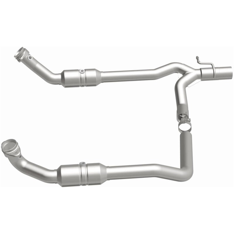 MagnaFlow Direct Fit Catalytic Converter 2009-2012 E-150 5.4 L Underbody