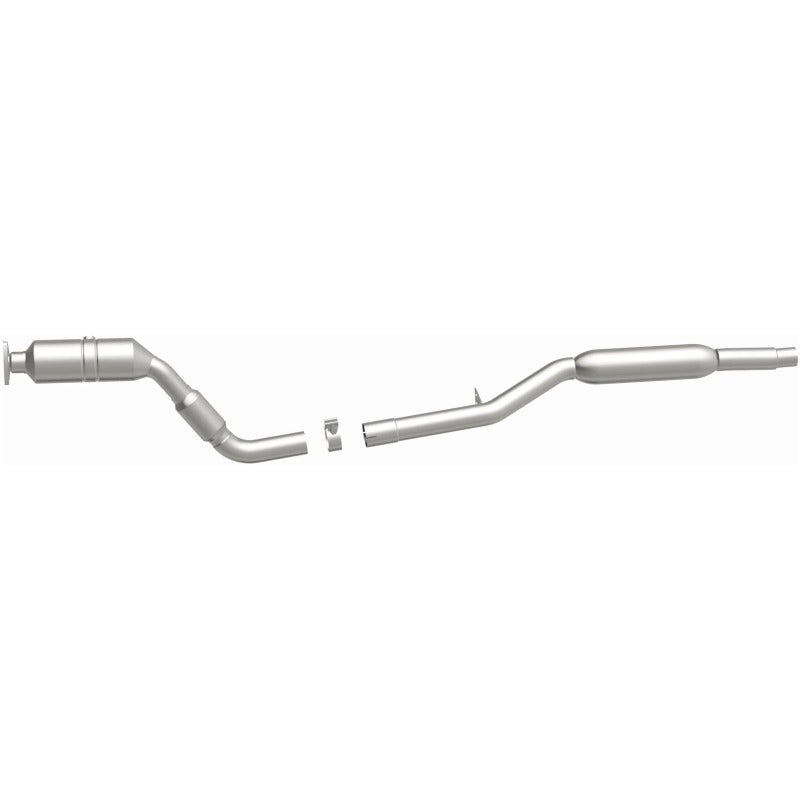 MagnaFlow Direct Fit Catalytic Converter 2005-2007 A6 QUATTRO 3.2L Underbody