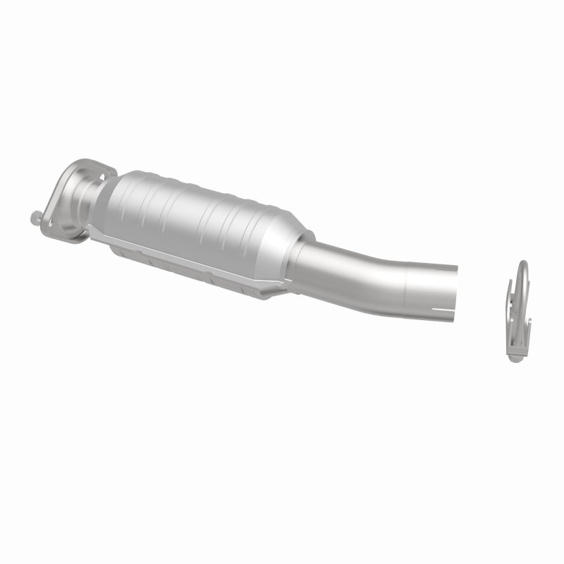 MagnaFlow Direct Fit Catalytic Converter 04 Toyota Sienna 3.3L