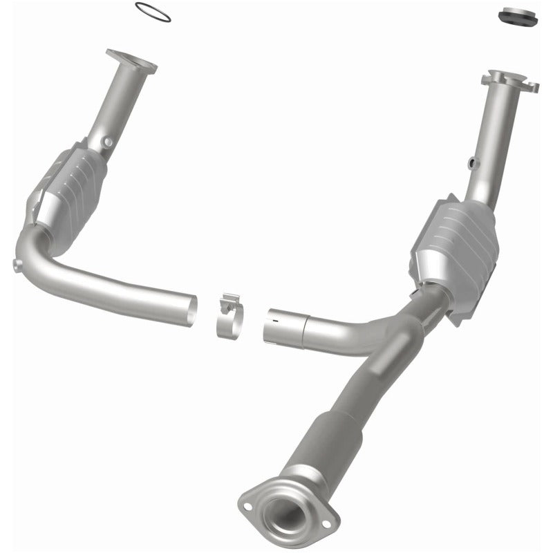 MagnaFlow Direct Fit Catalytic Converter 05-06 GMC Envoy XL Denali