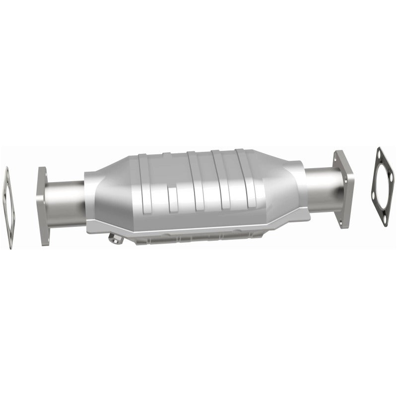 MagnaFlow California Direct Fit Catalytic Conv 75-82 Chevrolet LUV 1.8L / 86-91 Isuzu Trooper 2.3L
