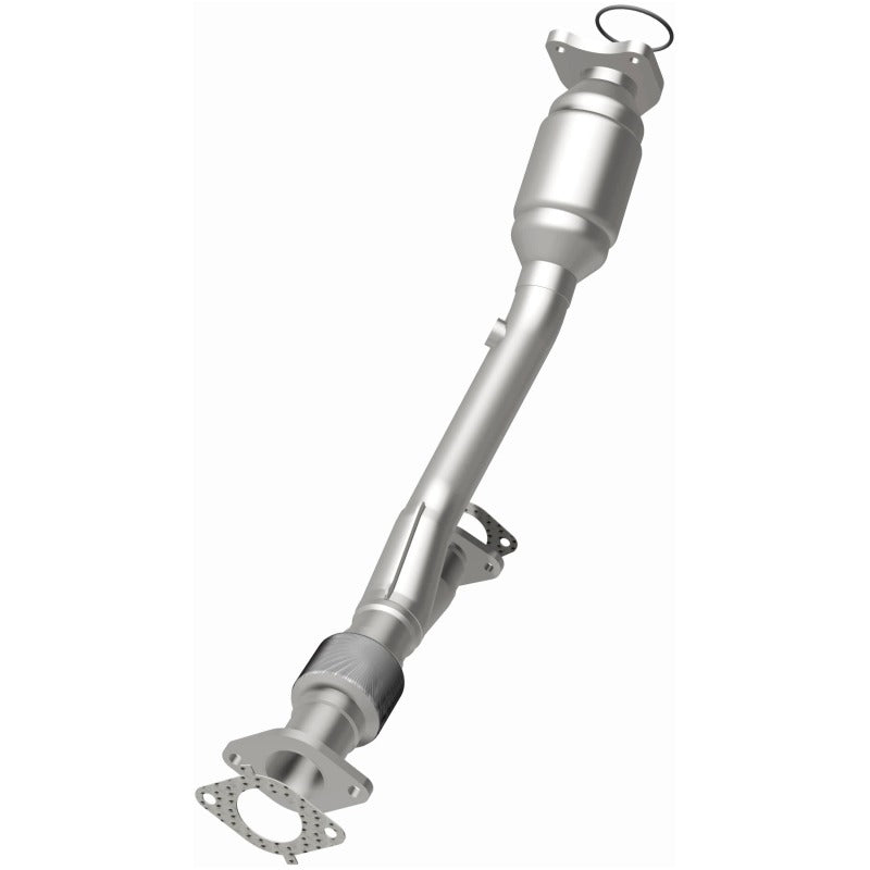MagnaFlow Direct Fit Catalytic Converter 05-06 Pontiac G6 3.5L Rear