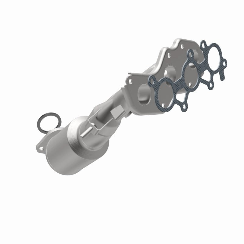 MagnaFlow Direct Fit Catalytic Converter 14-15 Toyota Highlander 3.5L Manifold