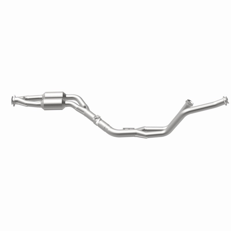 MagnaFlow Direct Fit Catalytic Converter 94-97 Mercedes C280 2.8L
