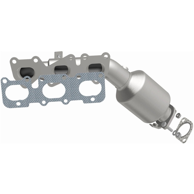 MagnaFlow Direct Fit Catalytic Converter 10-12 Hyundai Genesis 3.8L