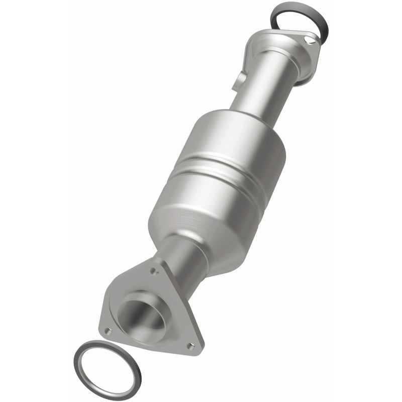 MagnaFlow Direct Fit Catalytic Converter 2010-2012 CX-7 2.5 L Underbody