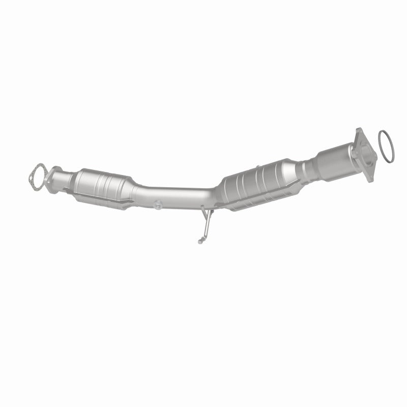 MagnaFlow Direct Fit Catalytic Converter 05-09 Volvo V50 2.4L