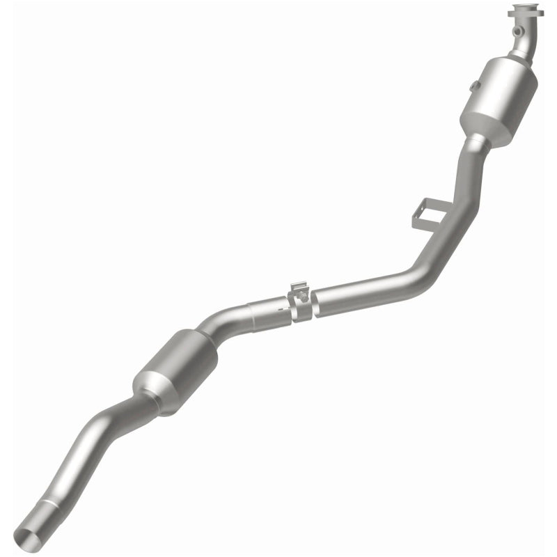 MagnaFlow Direct Fit Catalytic Converter OEM 2007 Mercedes-Benz E350 Underbody - 69.125in Length