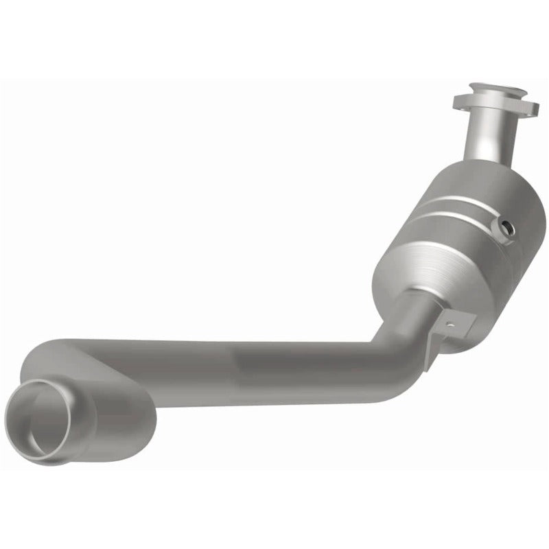 MagnaFlow Direct Fit Catalytic Converter 2006-2011 R350 3.5 L Underbody