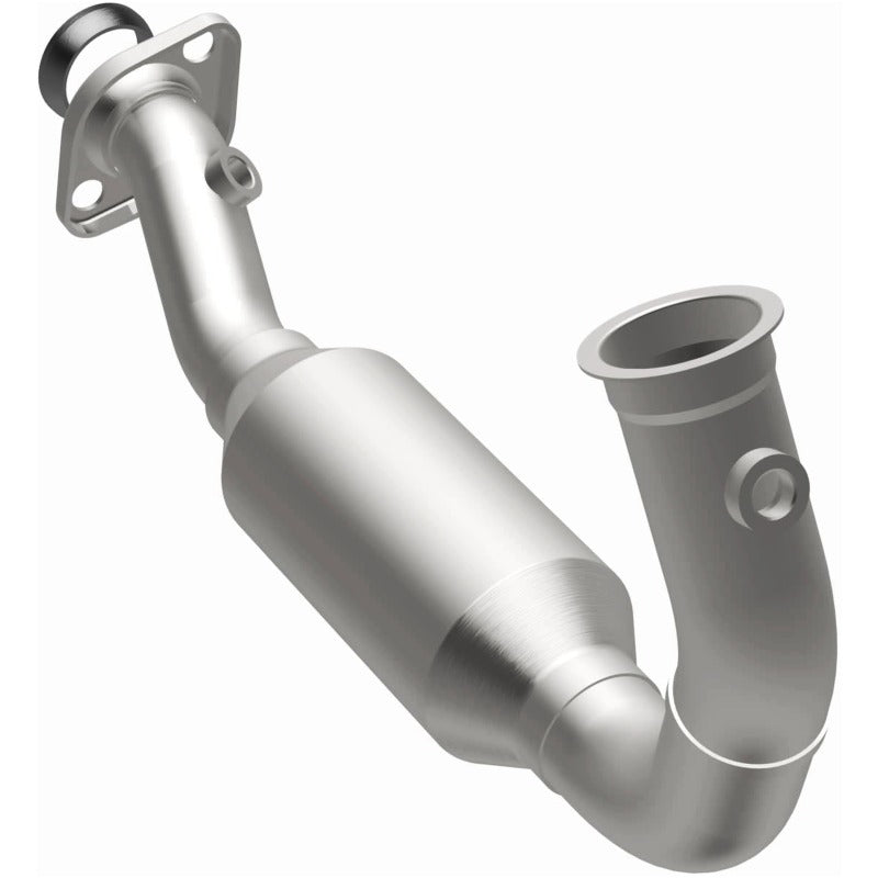 MagnaFlow Direct Fit Catalytic Converter OEM 2004 Jeep Liberty Underbody