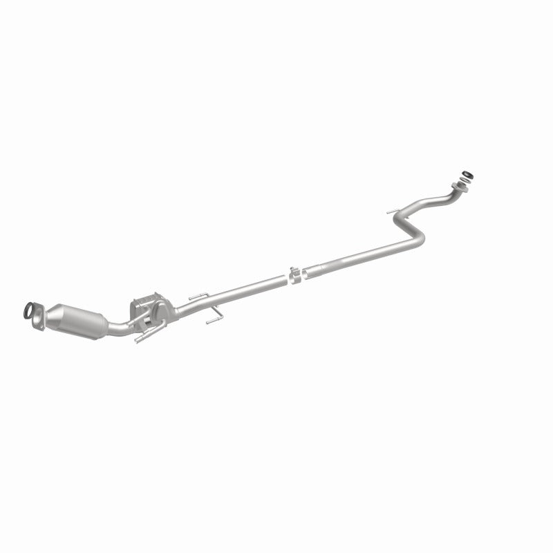 MagnaFlow Direct Fit Catalytic Converter 14-19 Toyota Prius C Base Underbody 1.5L