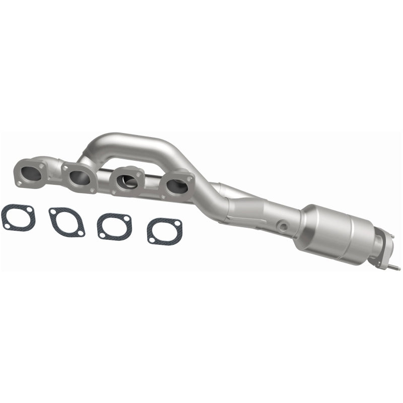 MagnaFlow Direct Fit Catalytic Conv BMW 99-03 540I 4.4L / 99-01 740I/740IL 4.4L California - P/S