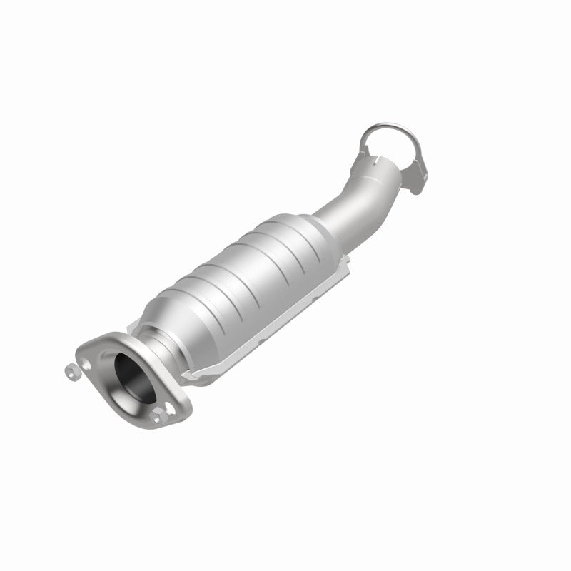 MagnaFlow Direct Fit Catalytic Converter 04 Toyota Sienna 3.3L