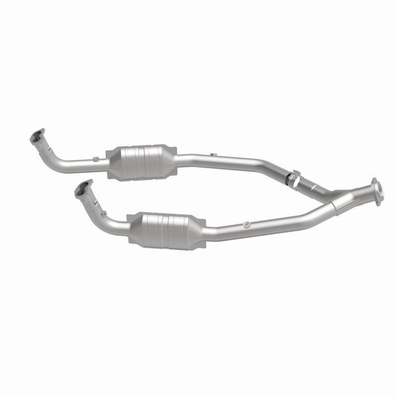 MagnaFlow Direct Fit Catalytic Converter 99-04 LR Discovery V8 OEM