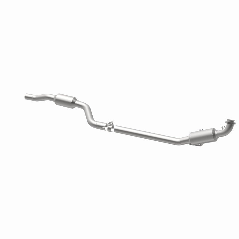 MagnaFlow Direct Fit Catalytic Converter 10-12 Mercedes-Benz GLK350 V6 3.5 OEM Underbody