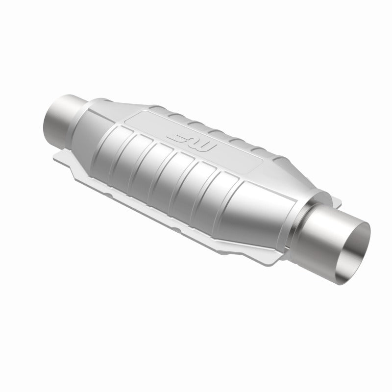 MagnaFlow Universal Catalytic Converter 2.25in Inlet/Outlet Center/Center Oval Rear (California)