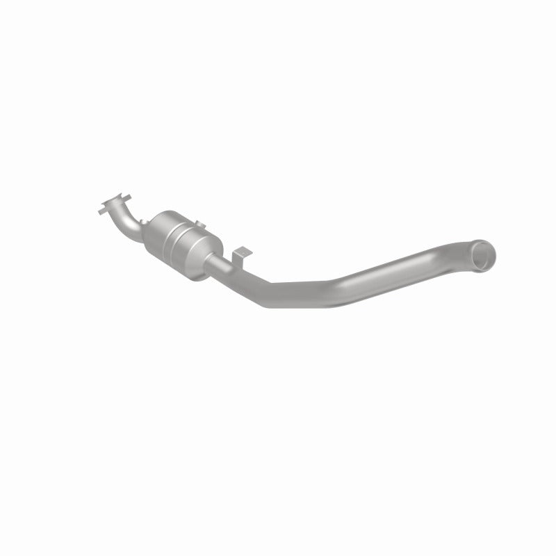 MagnaFlow Direct Fit Catalytic Converter 2006-2011 R350 3.5 L Underbody