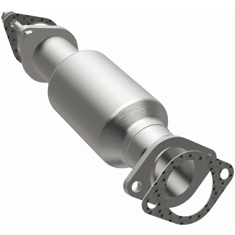 MagnaFlow Direct Fit Catalytic Converter 2011 Kia Sorento 3.5 Underbody